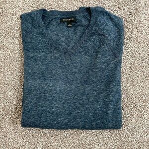 Navy banana republic men’s sweater